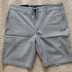Men’s - Banana Republic Aiden Short - Size 32 NWT